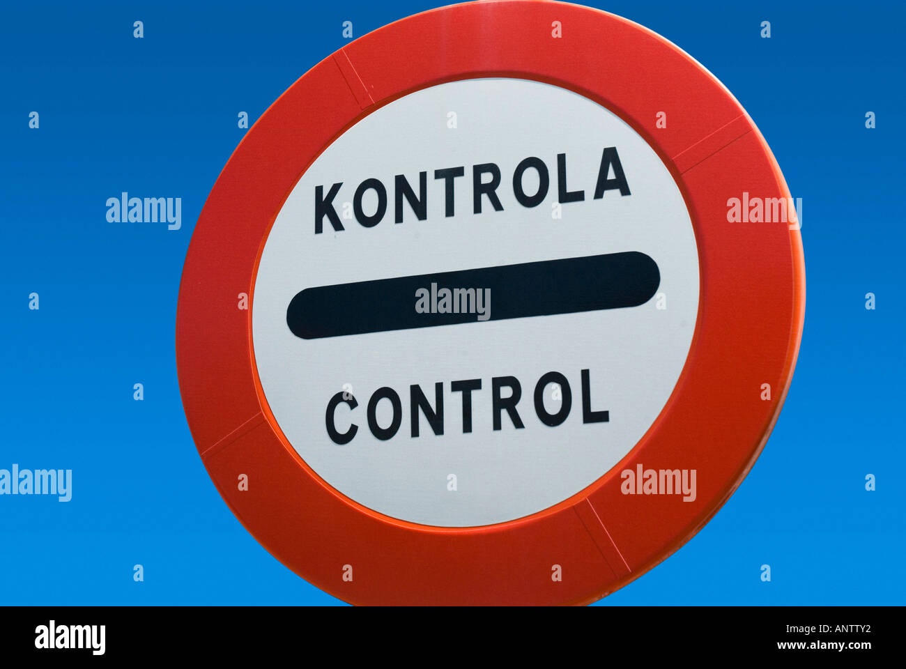 TRAFFIC SIGN. POLICE CONTROL ON BLUE SKY BACKGROUND Stock Photo - Alamy