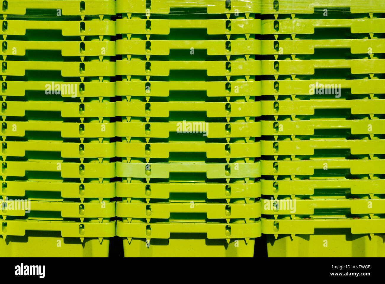 Stacks plastic box containers hi-res stock photography and images - Alamy