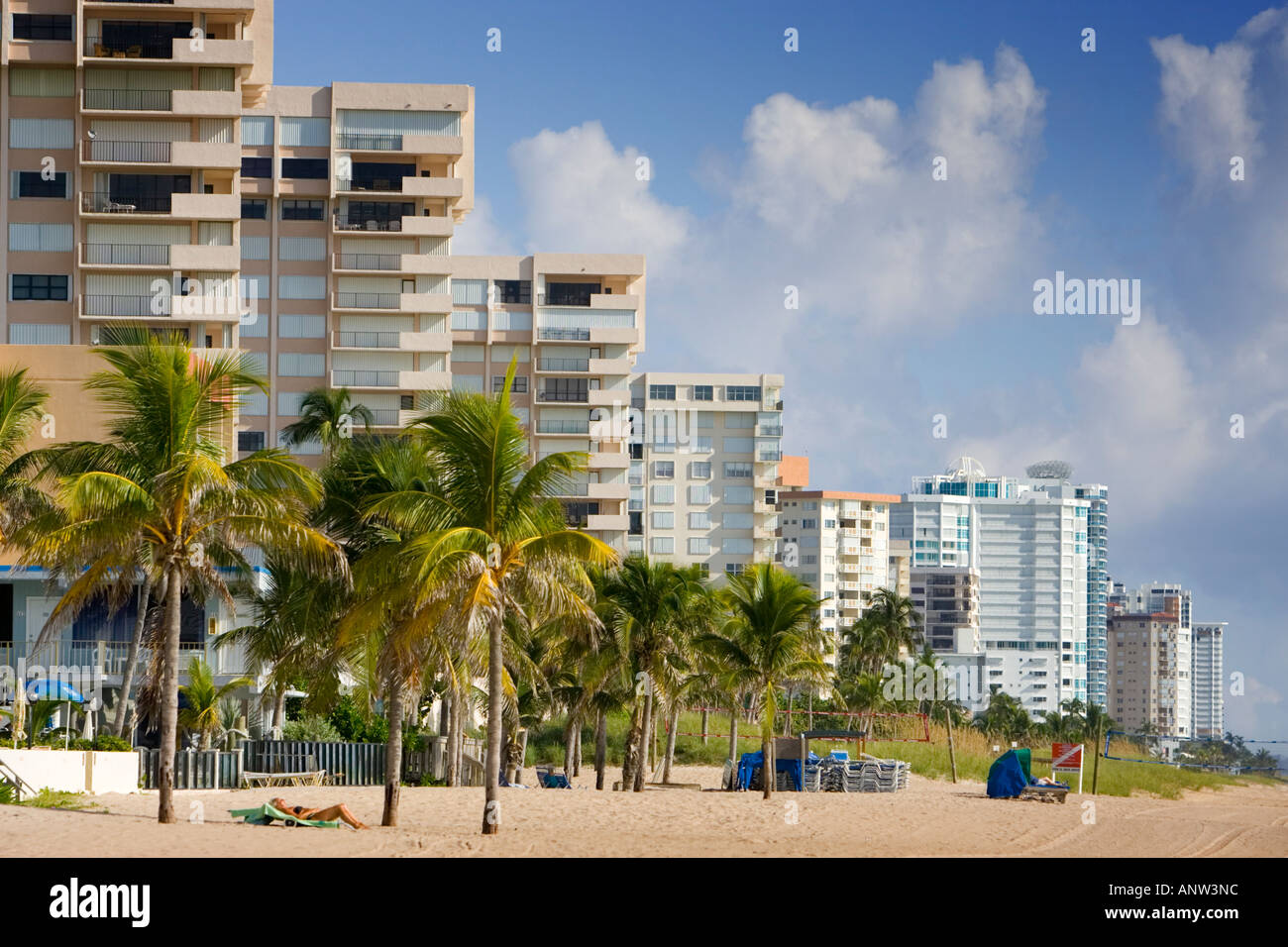 Condos on the beach in Fort Lauderdale, Florida Stock Photo Alamy