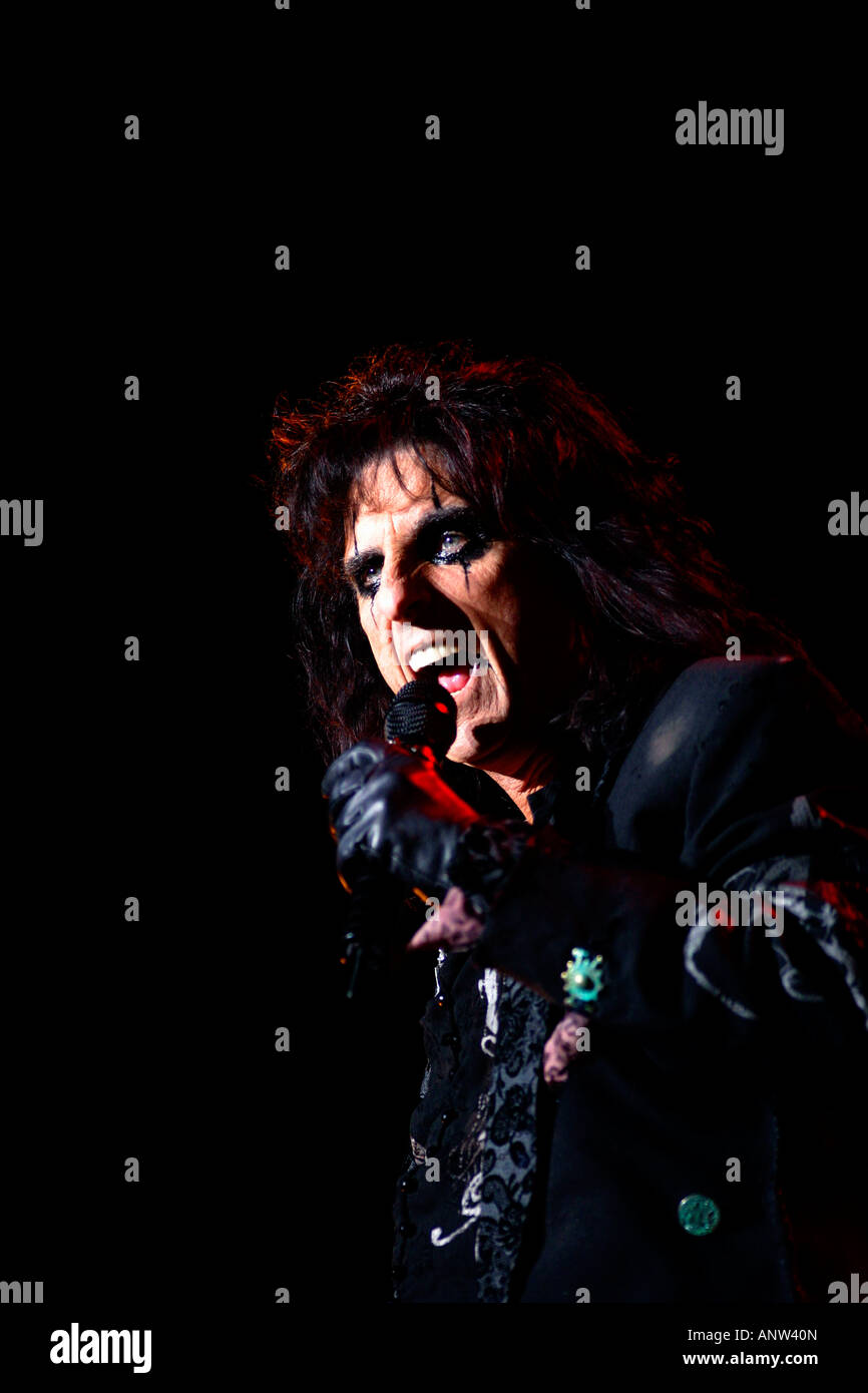 Alice Cooper formerly known as Vincent Damon Furnier at Nottingham Indoor Arena, Nottingham, UK