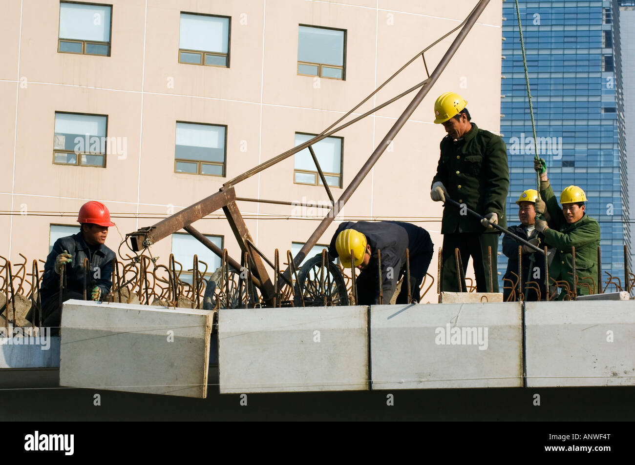 construction workers Beijing China Stock Photo