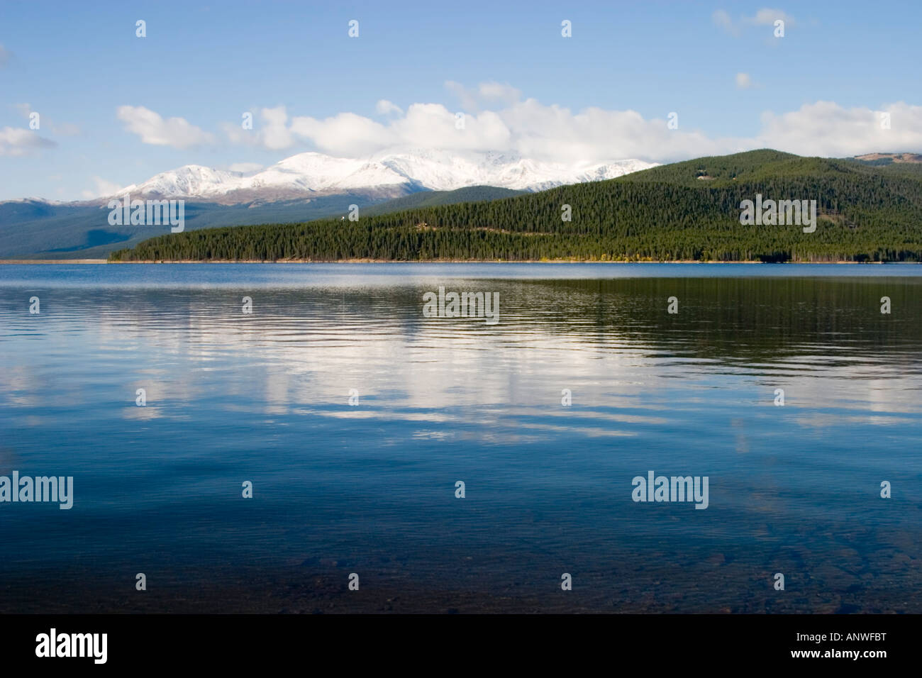 Beautiful Turquoise Lake Colorado shimmering early on a beautiful ...