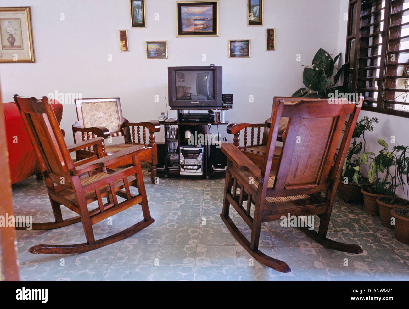 Cuban Style Rocking Chair Cuban rocking chairs hi-res stock photography and images - Alamy