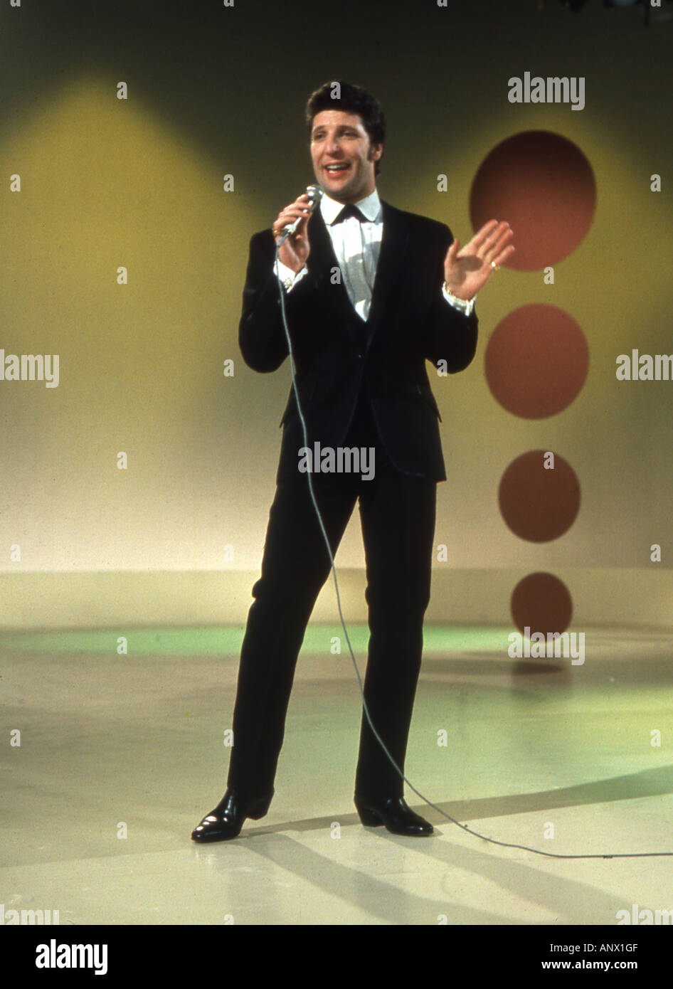 TOM JONES Welsh singer in 1967 Stock Photo
