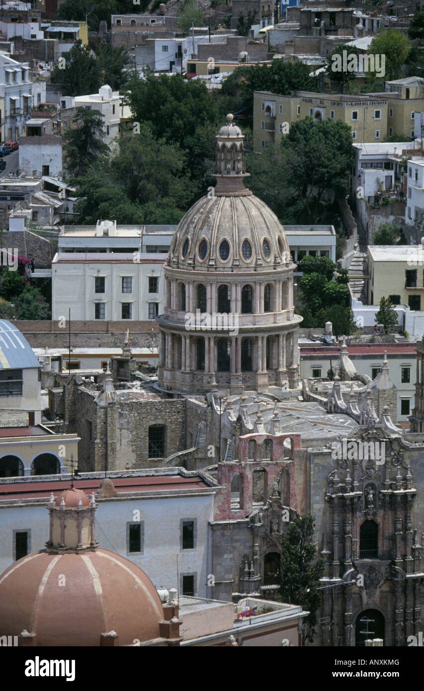 An overview of buildings and churches in the city of Guanajuato Mexico