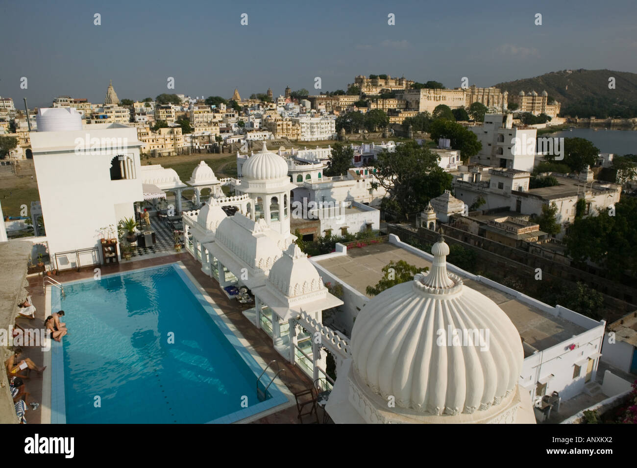 INDIA, Rajasthan, Udaipur: City Palace from Udai Kothi Hotel Roof Stock Photo