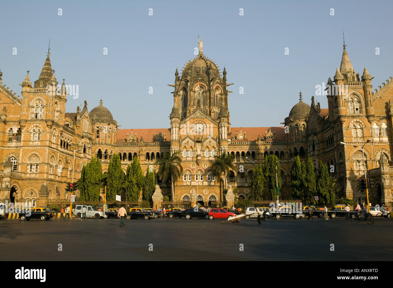 INDIA, Mumbai (Bombay): Victoria Terminus (b.1887) Chhatrapati Shivaji Terminus Stock Photo