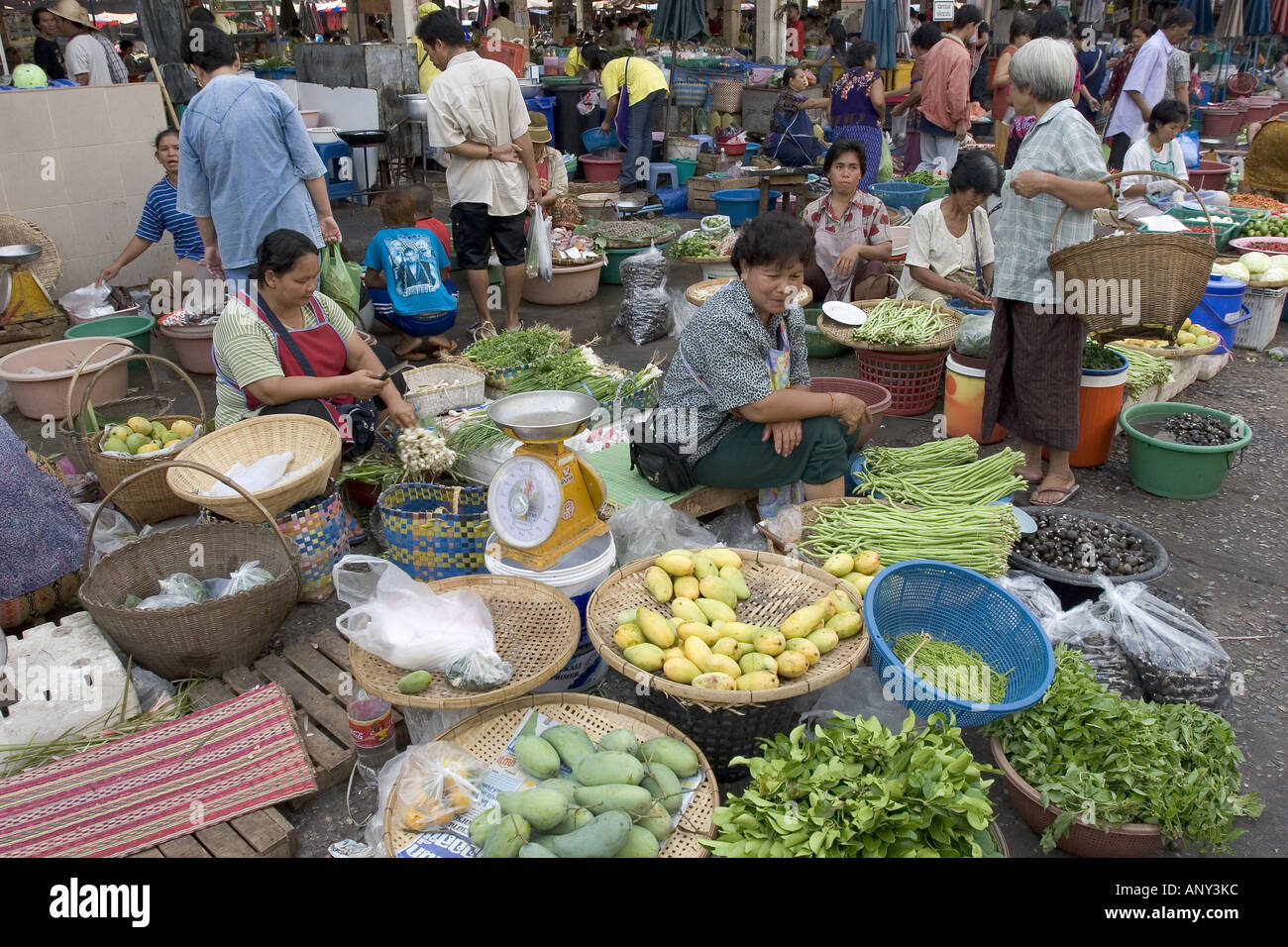 Asia, Thailand, Khon Kaen, Farmers selling fruits and vegetable Stock Photo