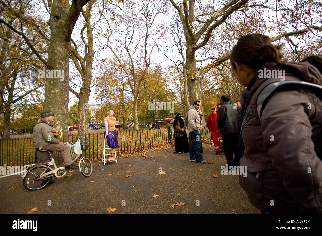 Speakers corner and soapbox hires stock photography and images Alamy
