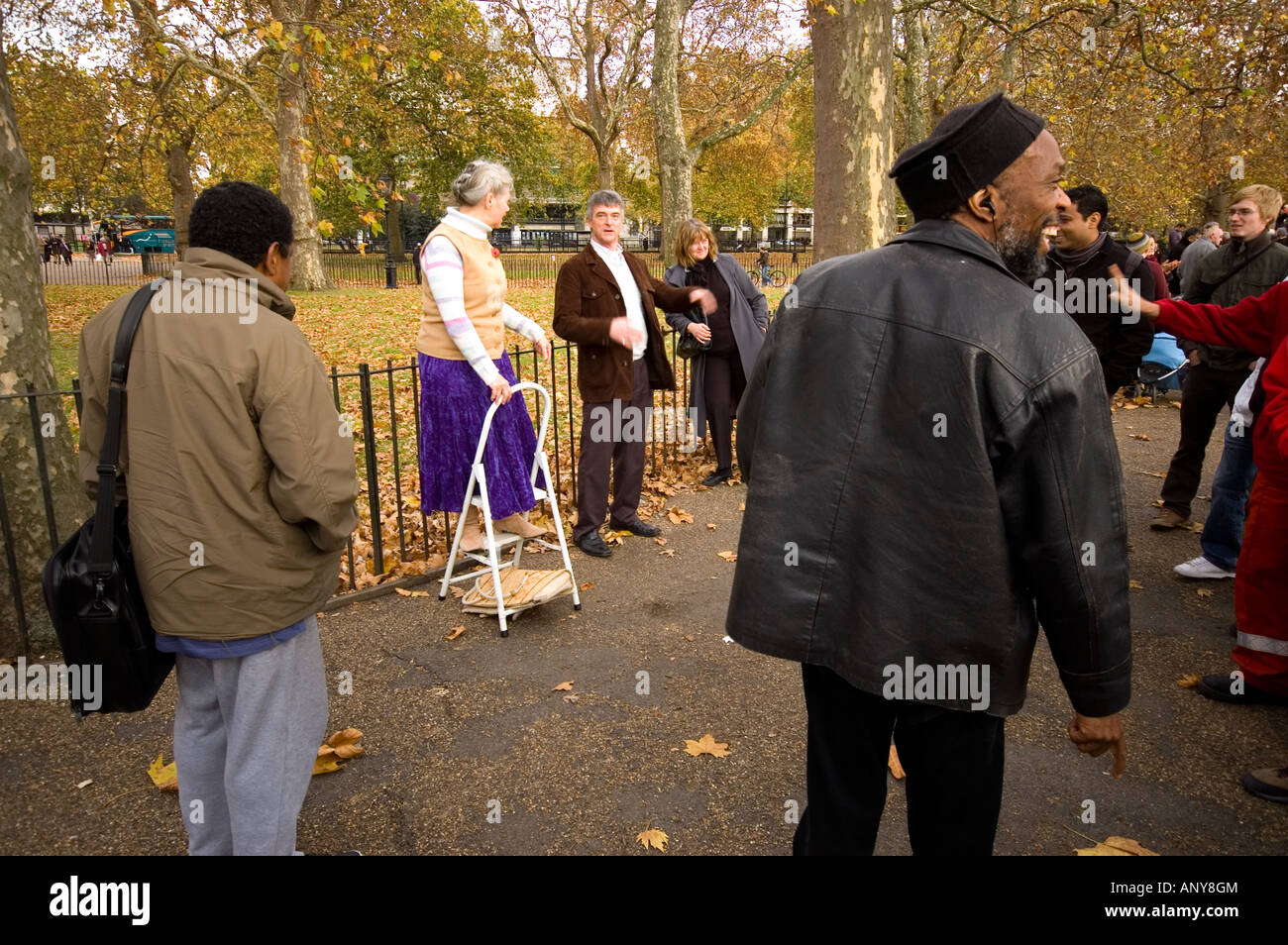 Speakers corner and soapbox hires stock photography and images Alamy