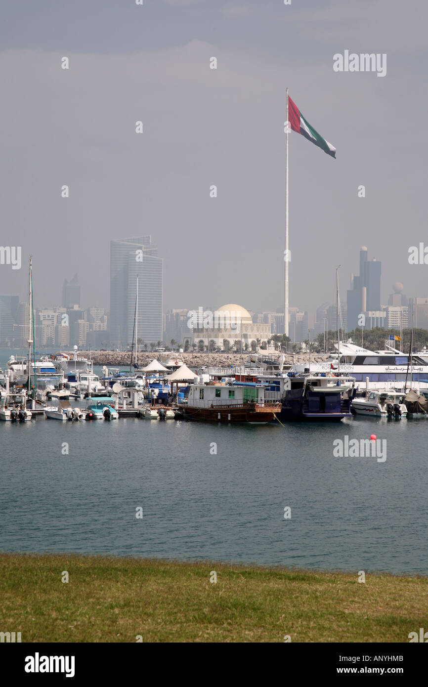 Abu dhabi uae sail boat hires stock photography and images Alamy