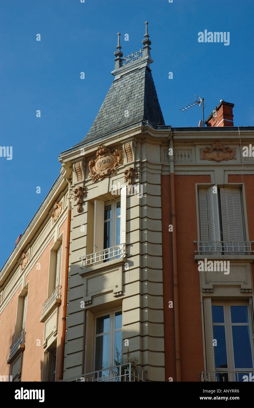 Building from 1908 hi-res stock photography and images - Alamy