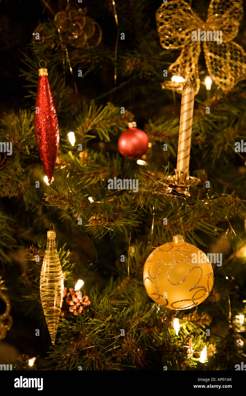 BAUBLES ON CHRISTMAS TREE IN ENGLISH HOME Stock Photo Alamy