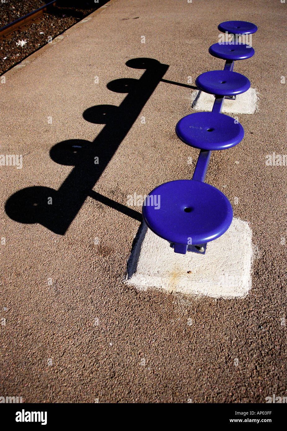 Bench with shadow hi-res stock photography and images - Alamy