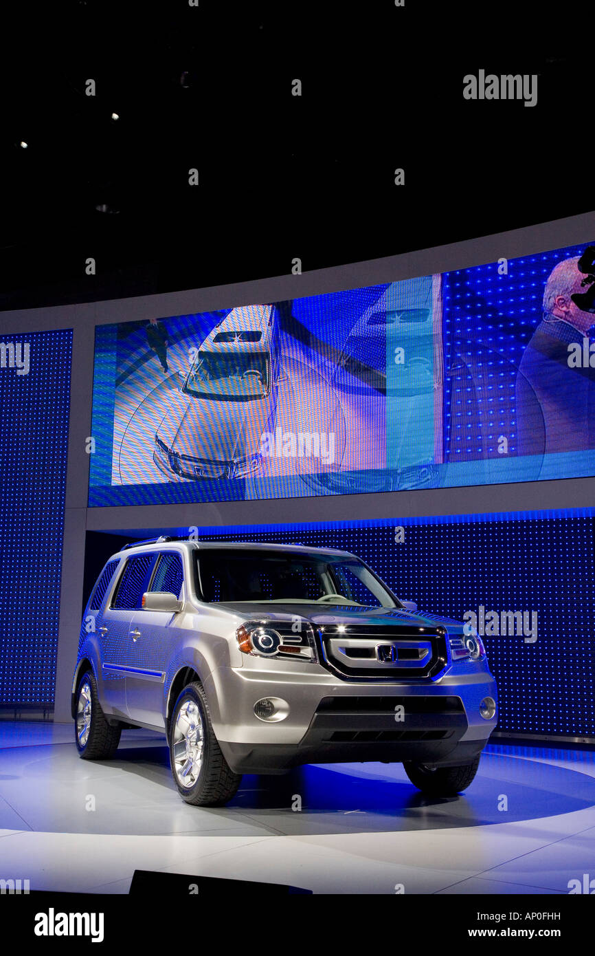 Detroit Michigan The 2009 Honda Pilot Prototype is introduced at the North American International Auto Show Stock Photo