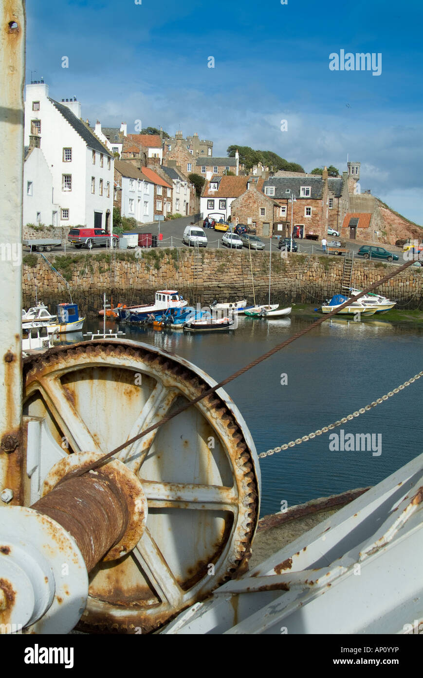 crail harbour harbour cable winch crane rust colour color hotel