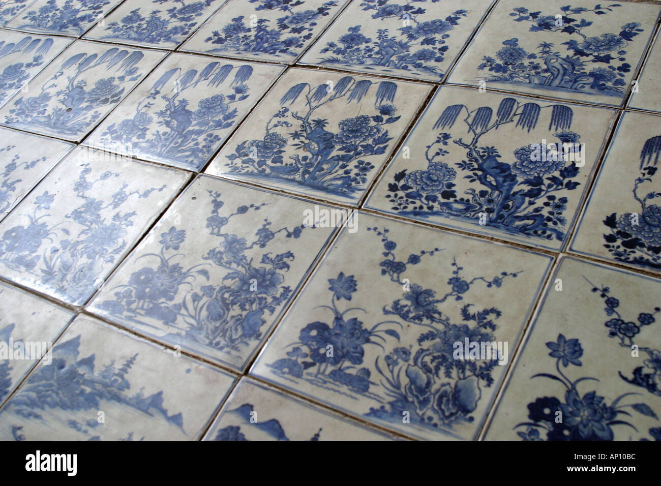 Eighteenth century Cantonese floor tiles in the Pardesi White Jew Synagogue Mattancherry Kochi Kerala Stock Photo