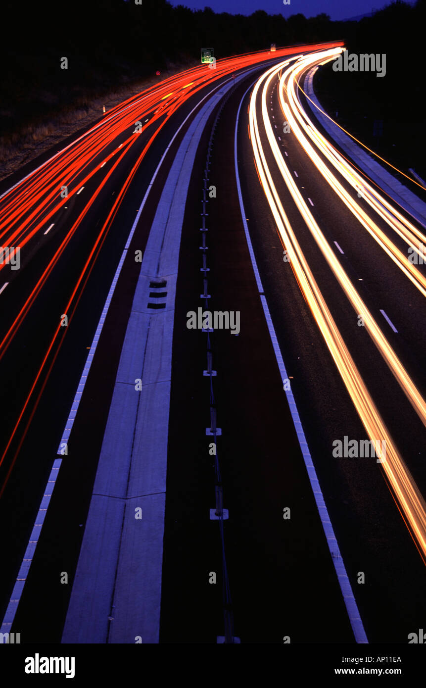 Vehicle light trails hi-res stock photography and images - Alamy