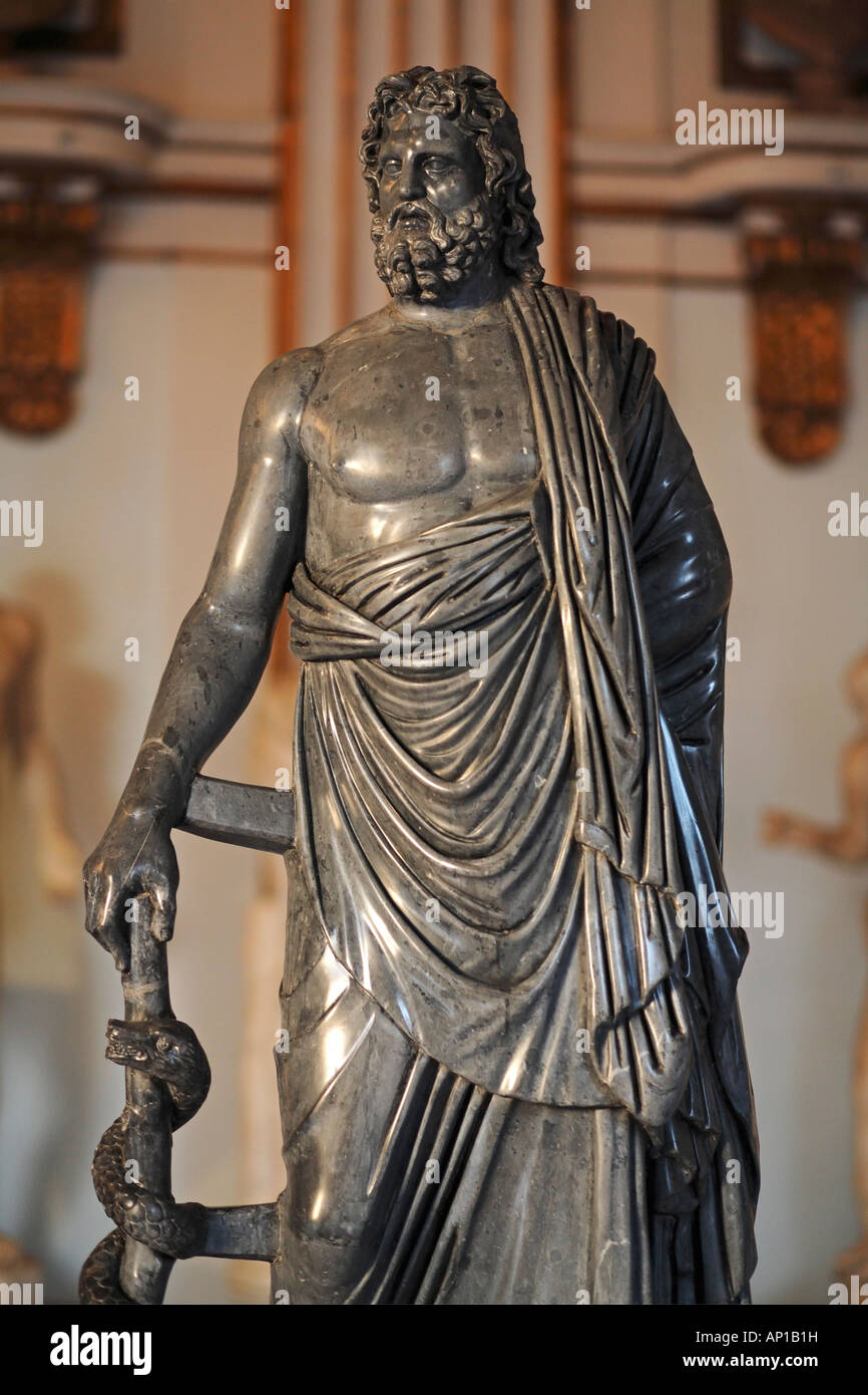 Statue of asclepius hi-res stock photography and images - Alamy