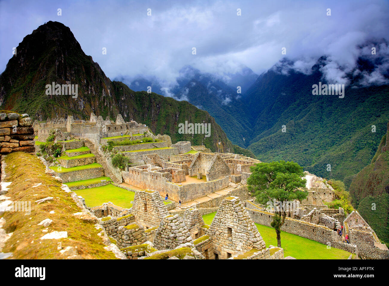 Principal plaza Buildings Industrial Quarter Huayna Picchu Mountain ...