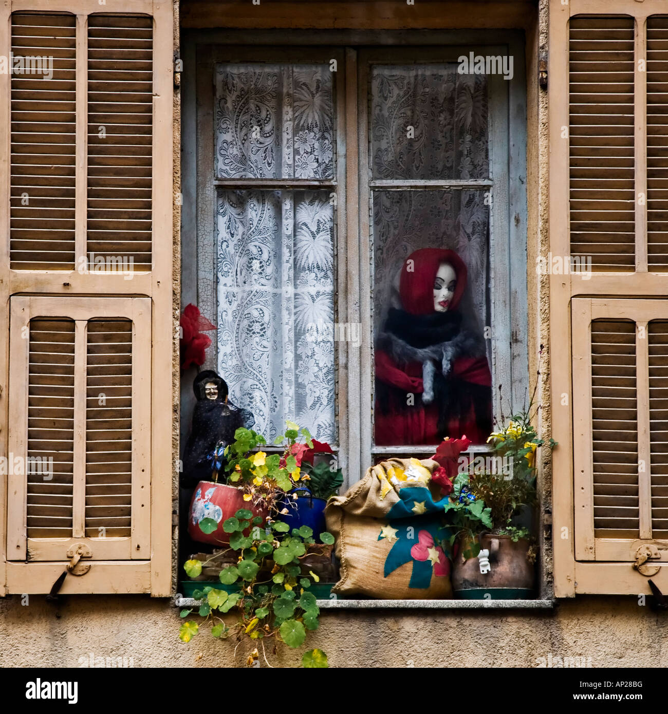 Puppet Touching Window Puppets face hi-res stock photography and images - Alamy
