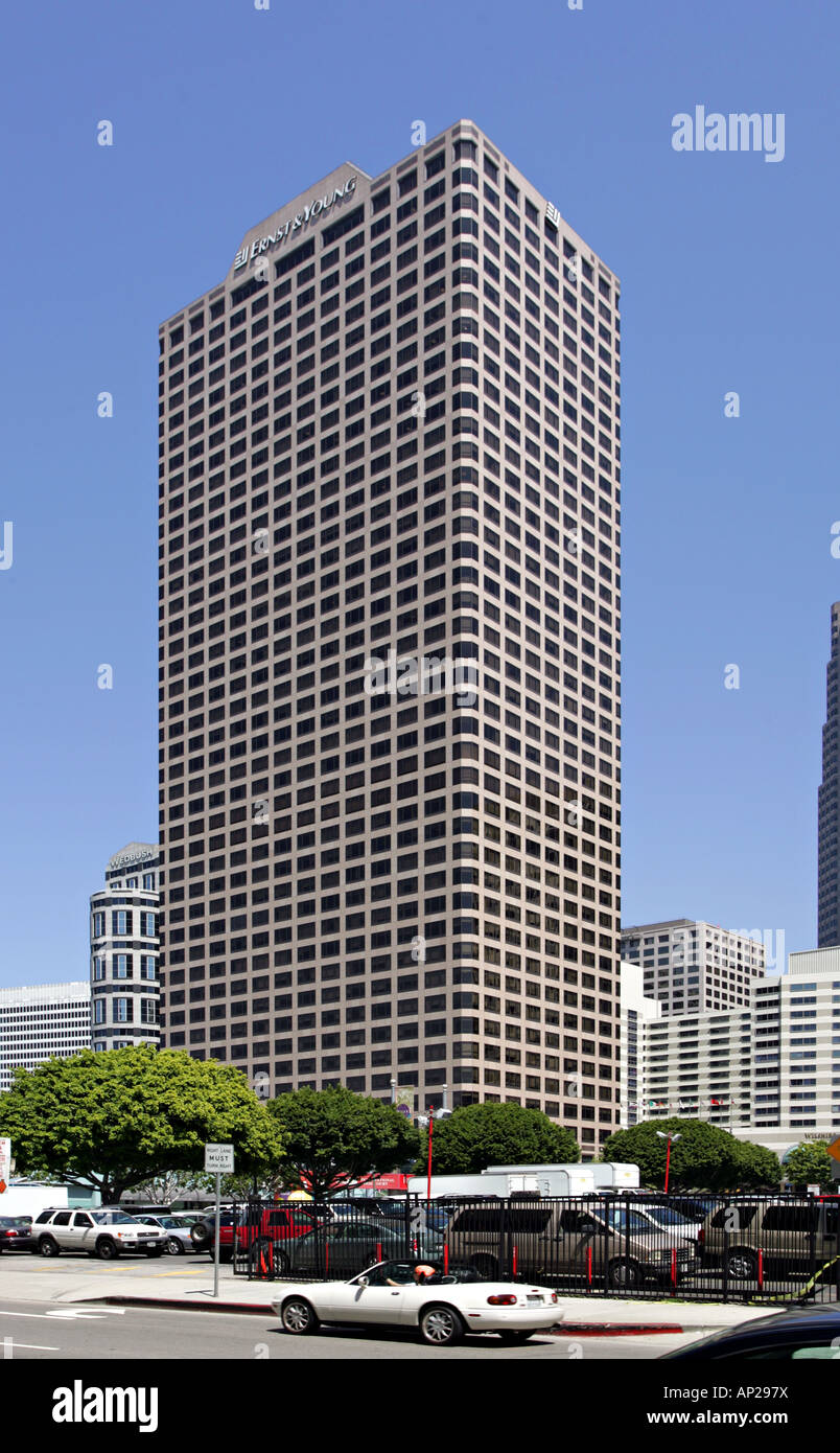 Ernst & Young High Resolution Stock Photography and Images - Alamy