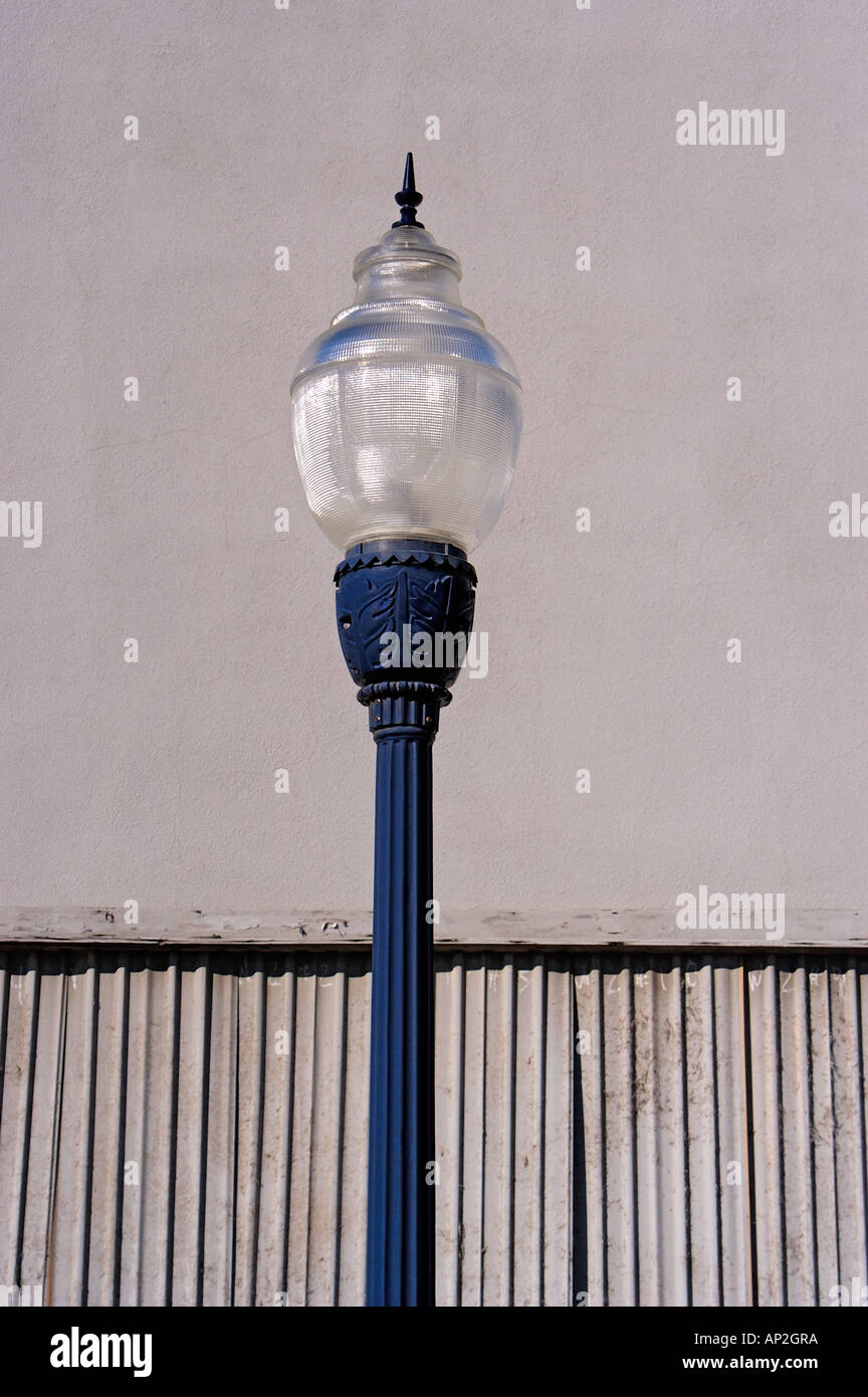 Street light lamppost one lamp hi-res stock photography and images - Alamy