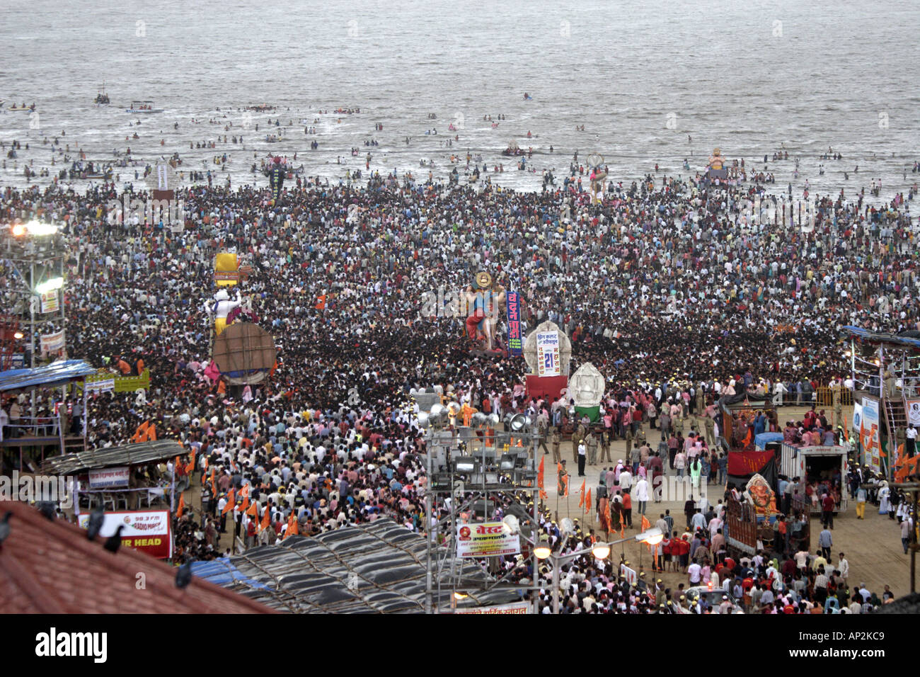 AAD72373 Ganesh Visarjan Mumbai Maharashtra India Stock Photo