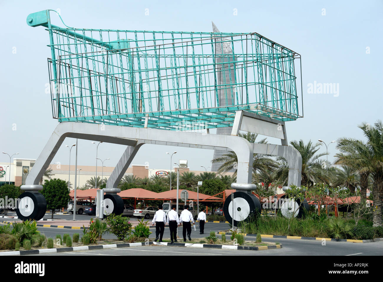 Worlds largest Shopping Trolley, Shopping Mall, Hyatt Plaza, Doha