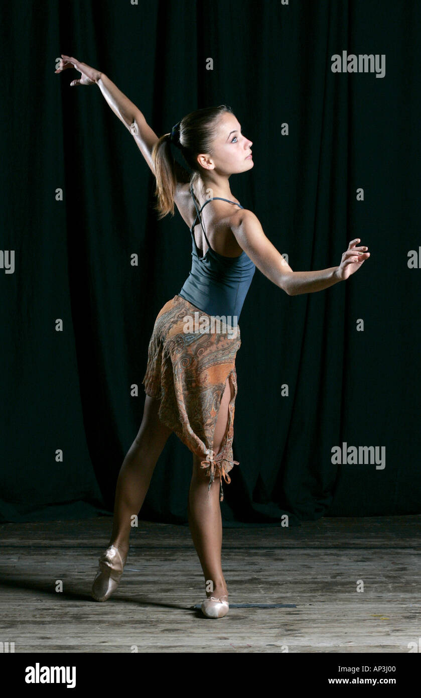 ballet dance choreographer rehearsal person dramatis actress ballerina ballet dancer theatrical creativity character National op Stock Photo