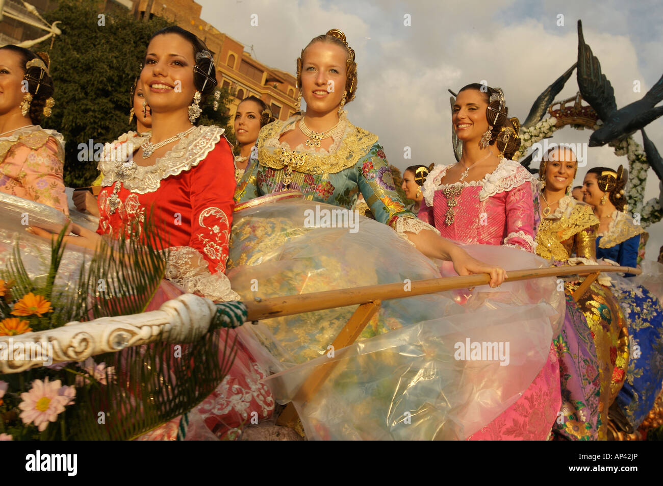 Batalla de flores hires stock photography and images Alamy