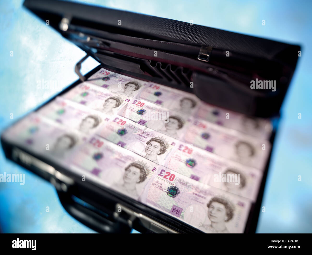 Brief notes hi-res stock photography and images - Alamy