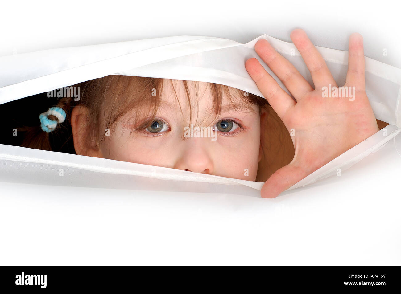 Дети невидимки. Невидимые дети (2005). Невидимые дети (2005). Незаметные дети. Незаметный ребенок.