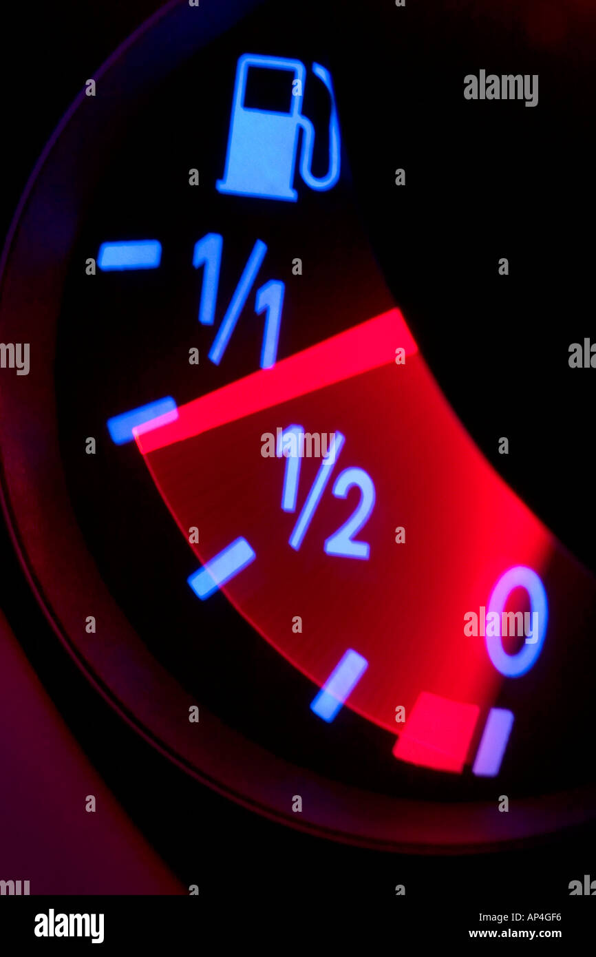 Fuel gauge hires stock photography and images Alamy