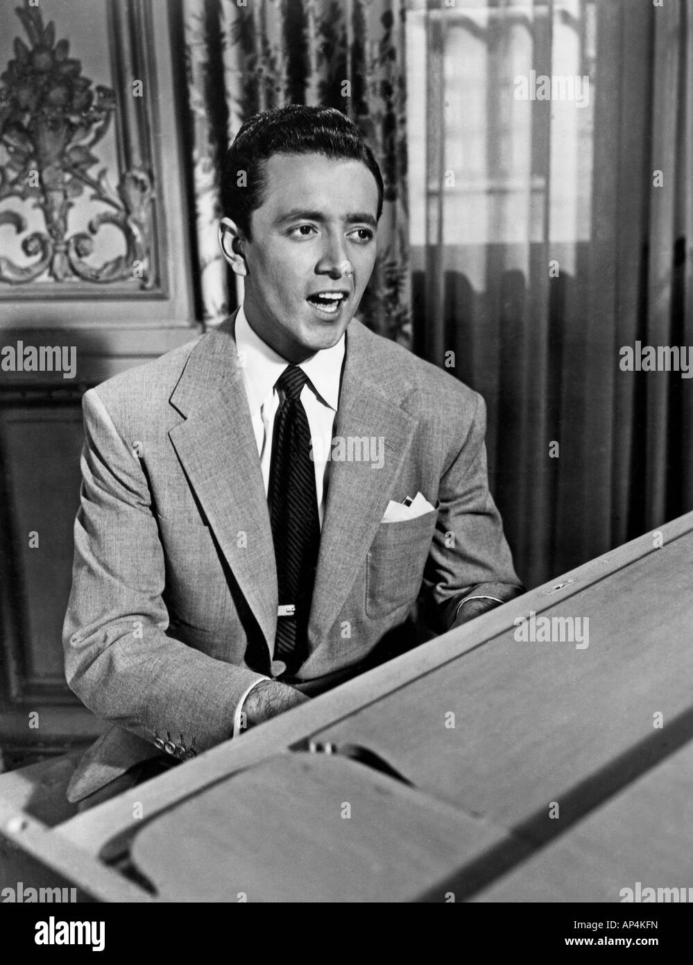 VIC DAMONE (1928-2018)  US singer about 1955 Stock Photo