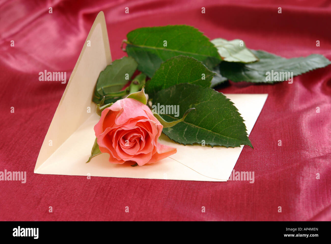 Love letter pink paper hi-res stock photography and images - Alamy