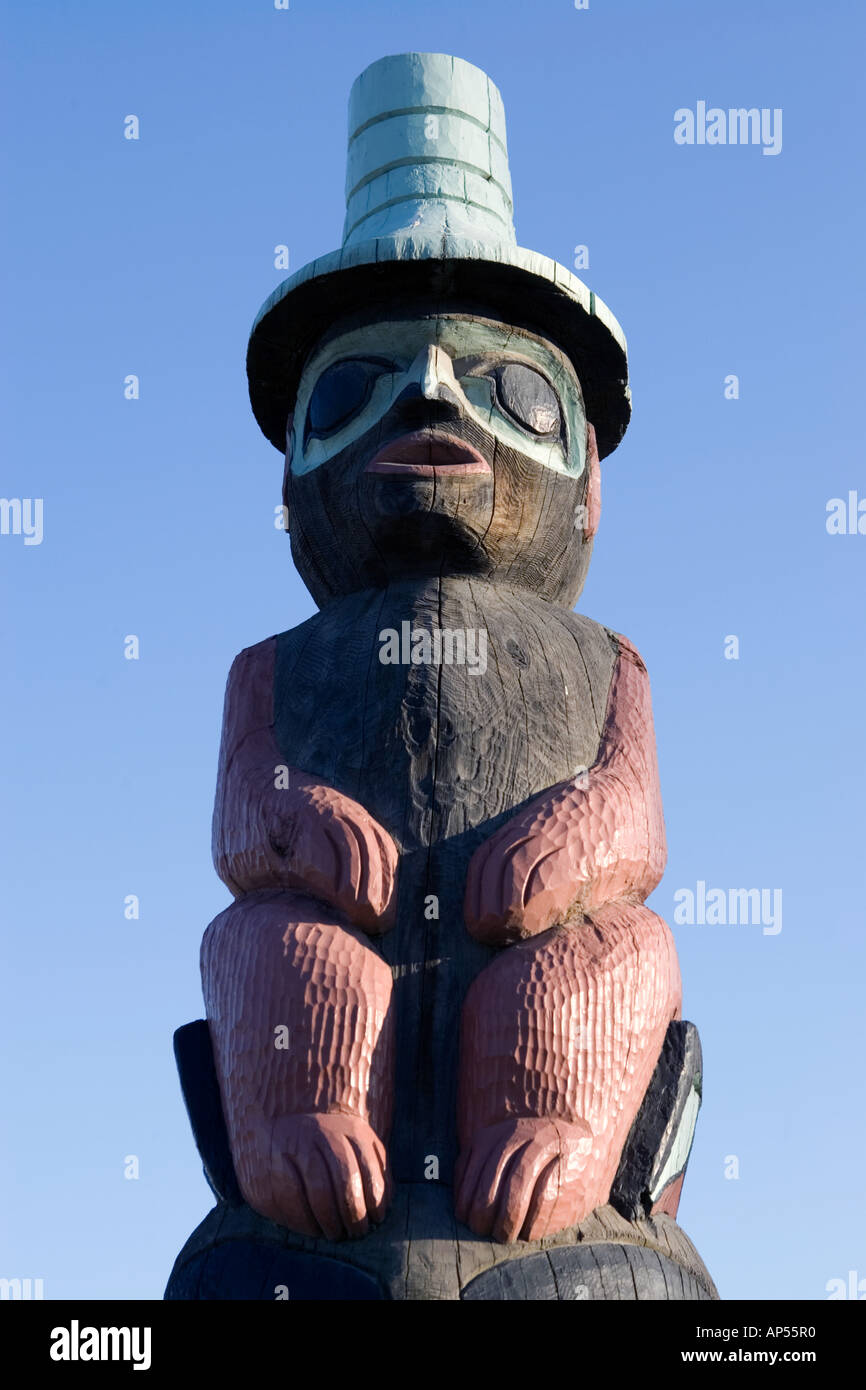 Alaska anchorage totem pole hires stock photography and images Alamy