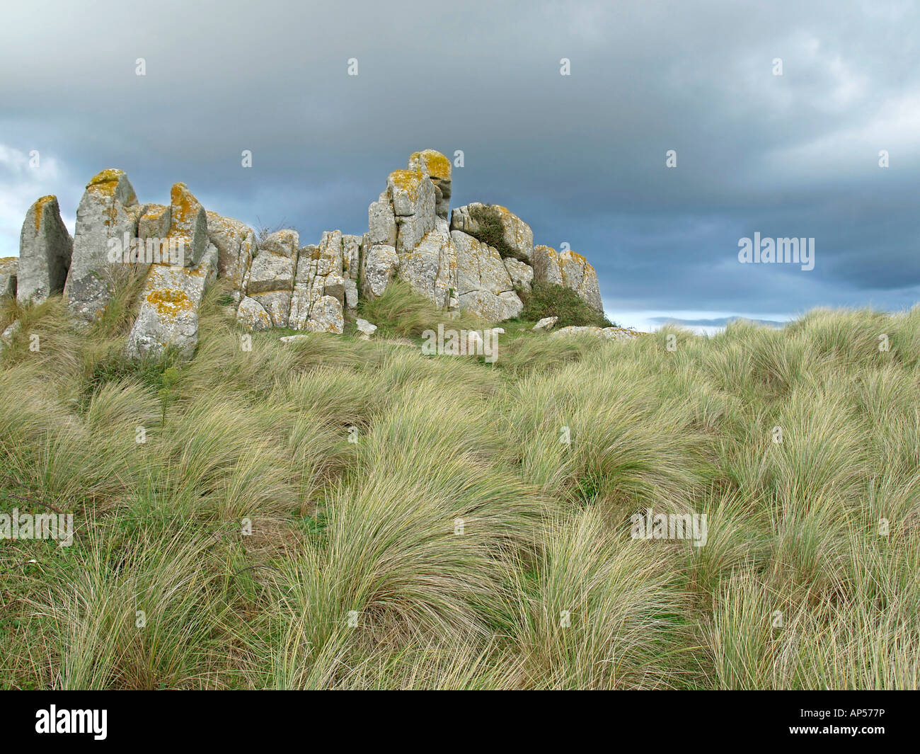 granit rocks at the coast of Atlantic Ocean in Finistere Brittany ...