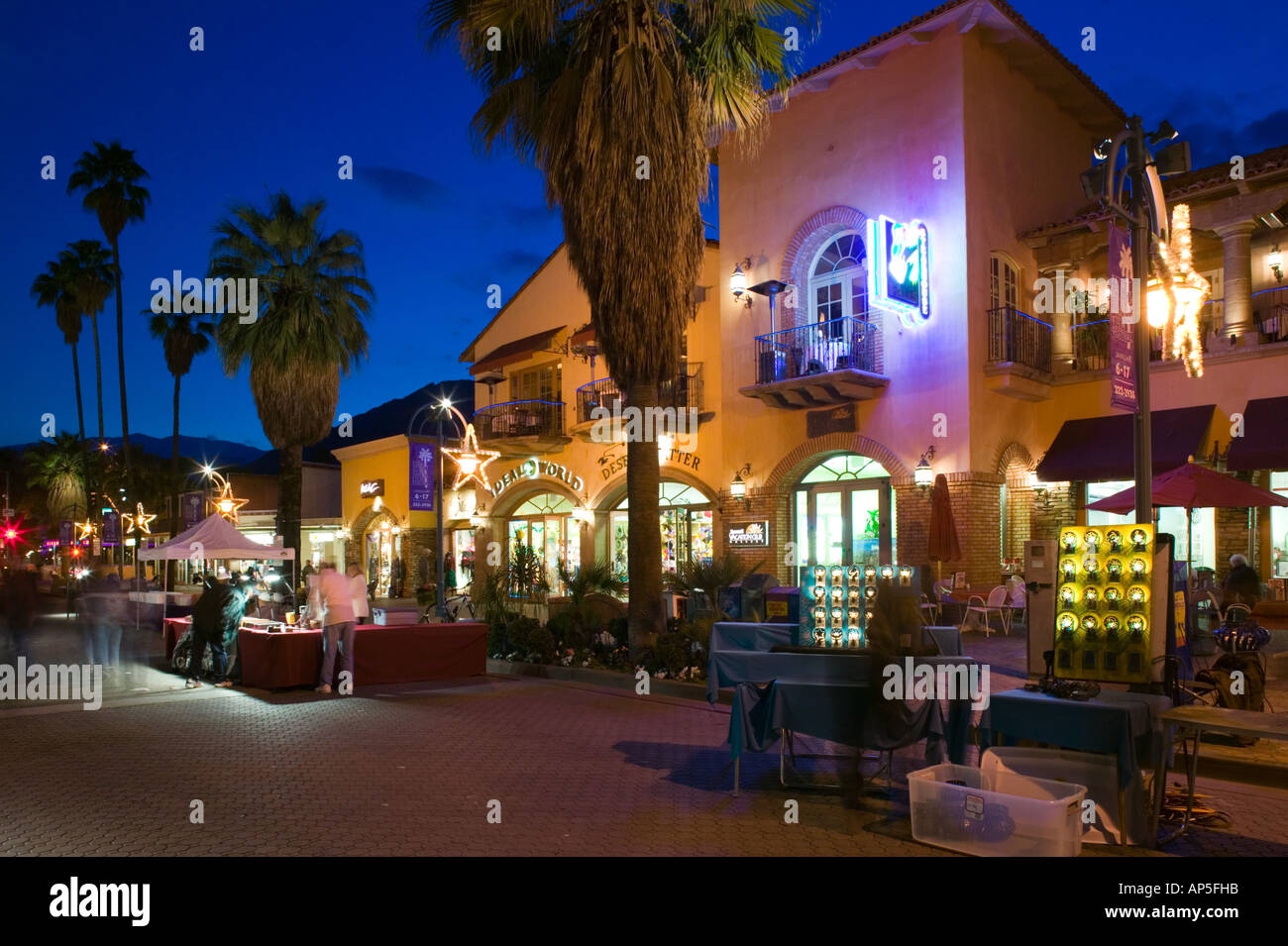 USA, California, Palm Springs: North Palm Canyon Drive / Evening Setting up for Villagefest Thursday Evening Street Fair Stock Photo