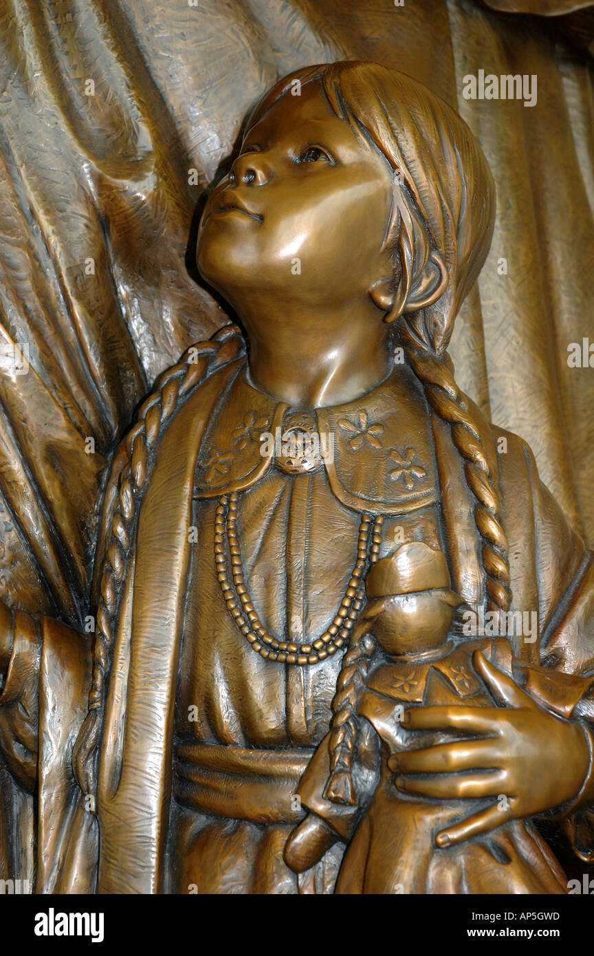 Washington, DC, National Museum of the American Indian, detail of bronze statue by Edward Hlavka