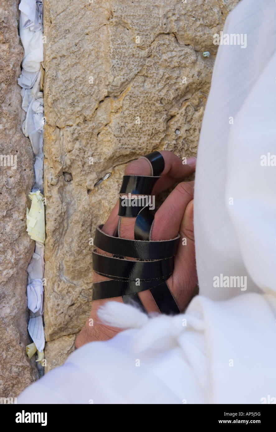 Hand touching holy wailing wall hi-res stock photography and images - Alamy