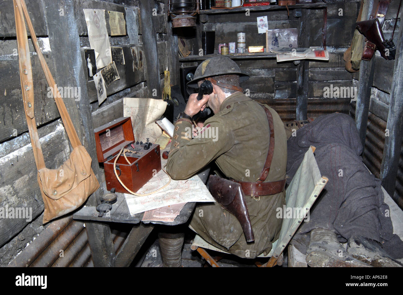 Trench Command Post WW1 IWM exhibit Stock Photo - Alamy