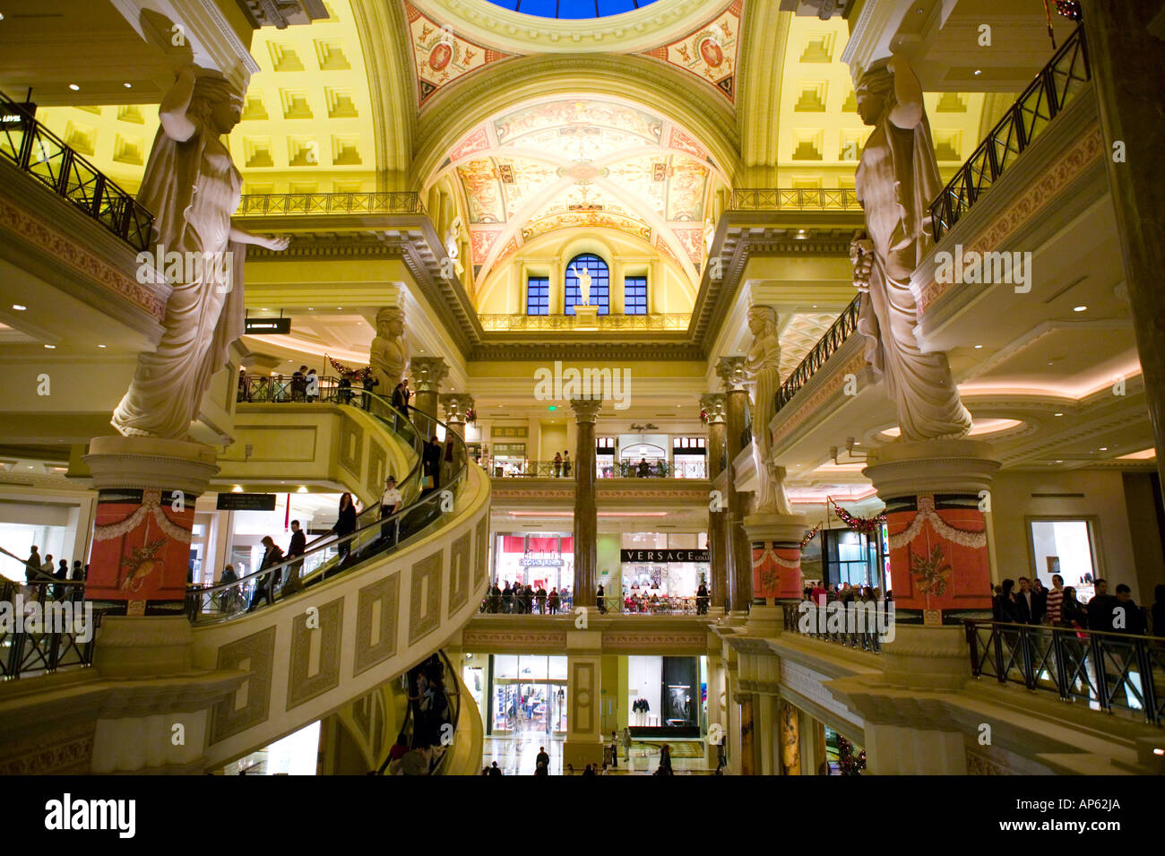 Louis Vuitton Women's at The Forum Shops at Caesars Palace® - A Shopping  Center in Las Vegas, NV - A Simon Property