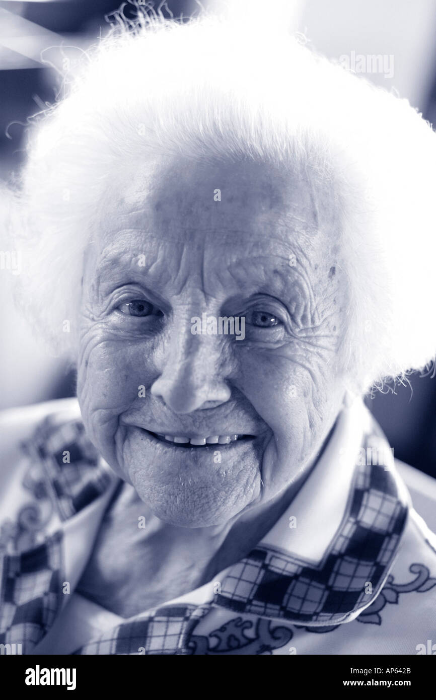 Portrait einer aelteren Dame Portrait of smiling elderly woman senior Stock Photo