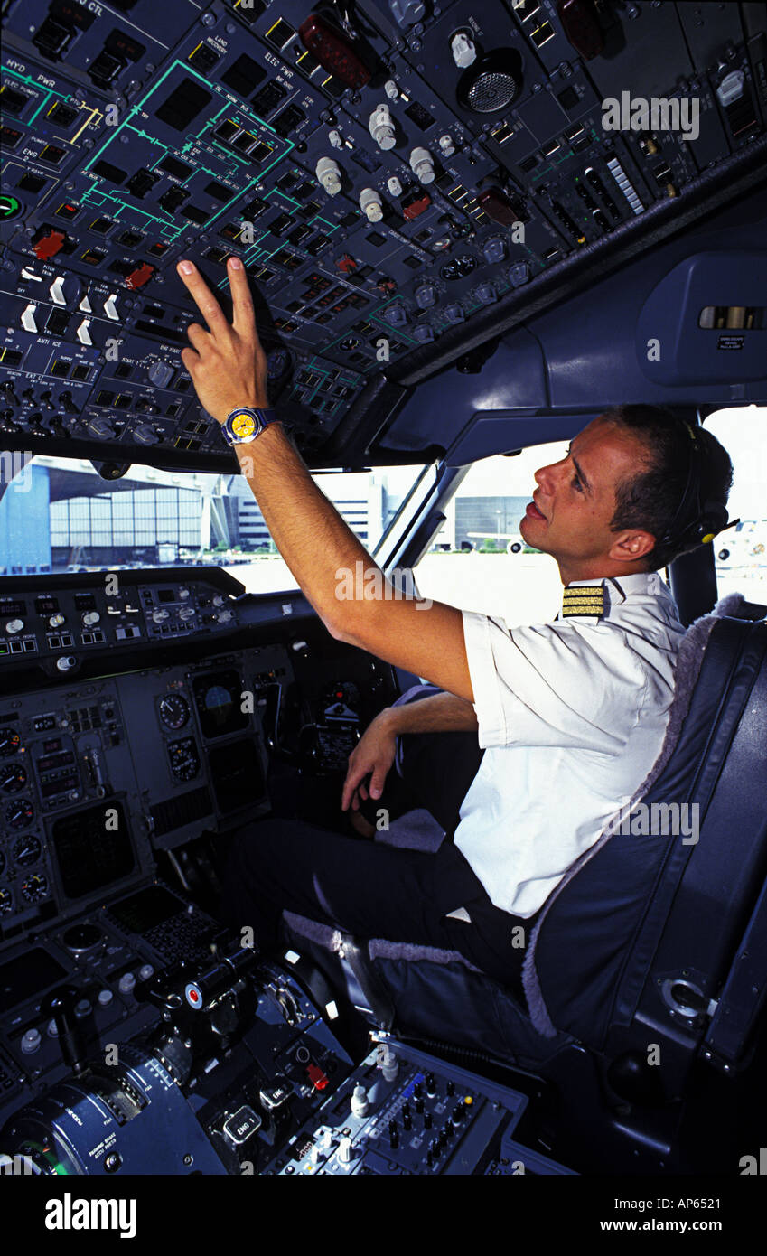 Frankfurt DEU Pilot Oliver Bruch Lufthansa Stock Photo - Alamy