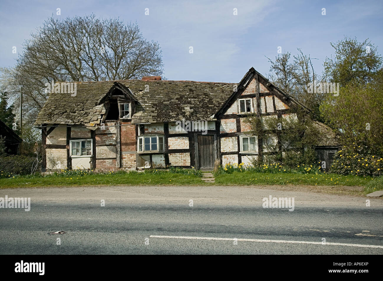 derelict b/w cottage in Herefordshire Stock Photo