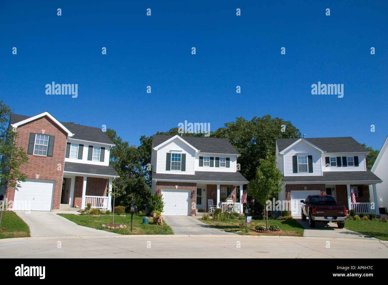 High density housing subdivision hi-res stock photography and images ...
