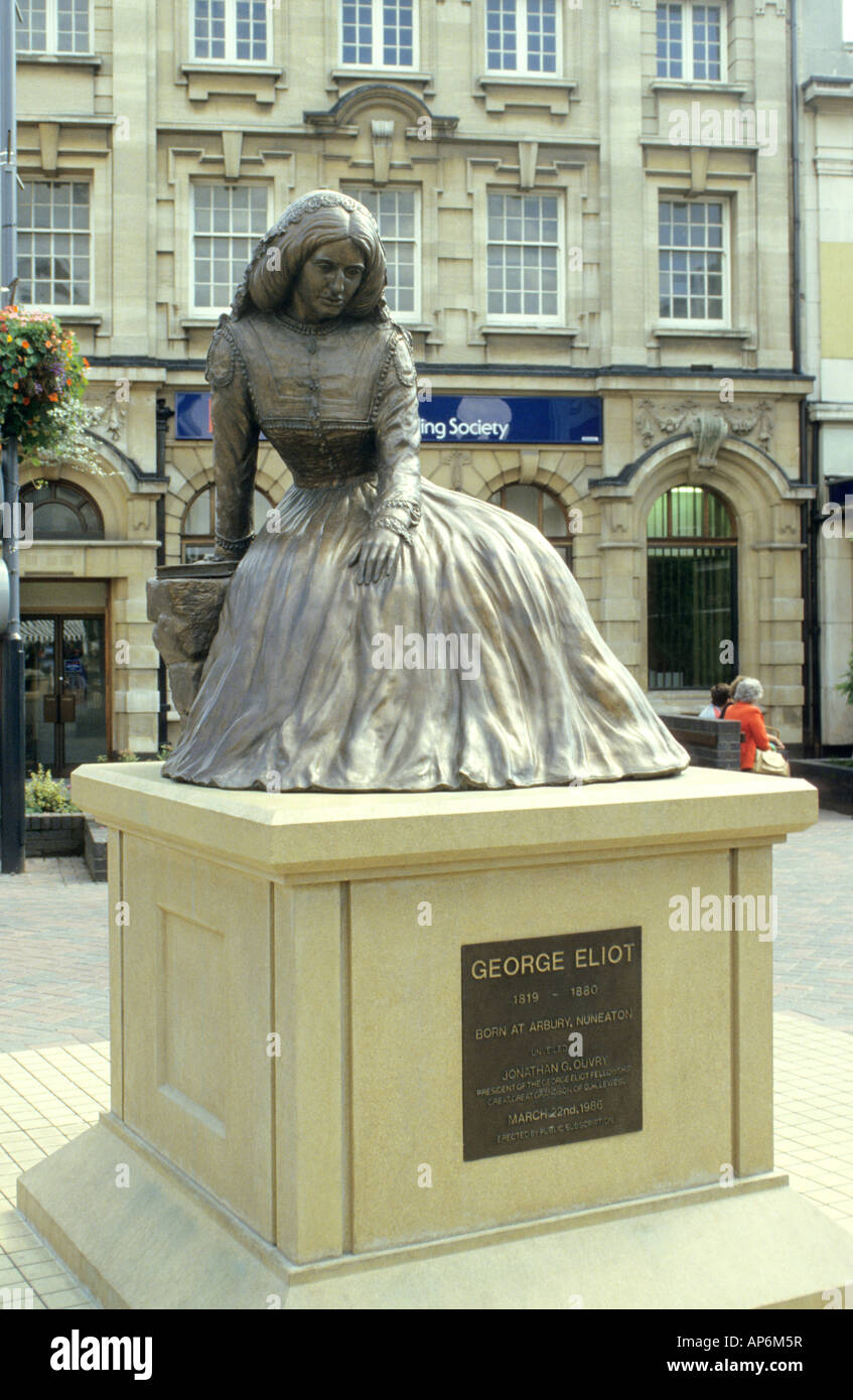 Statue Of George Eliot Writer 1819 1880 Nuneaton Warwickshire Stock Photo Alamy