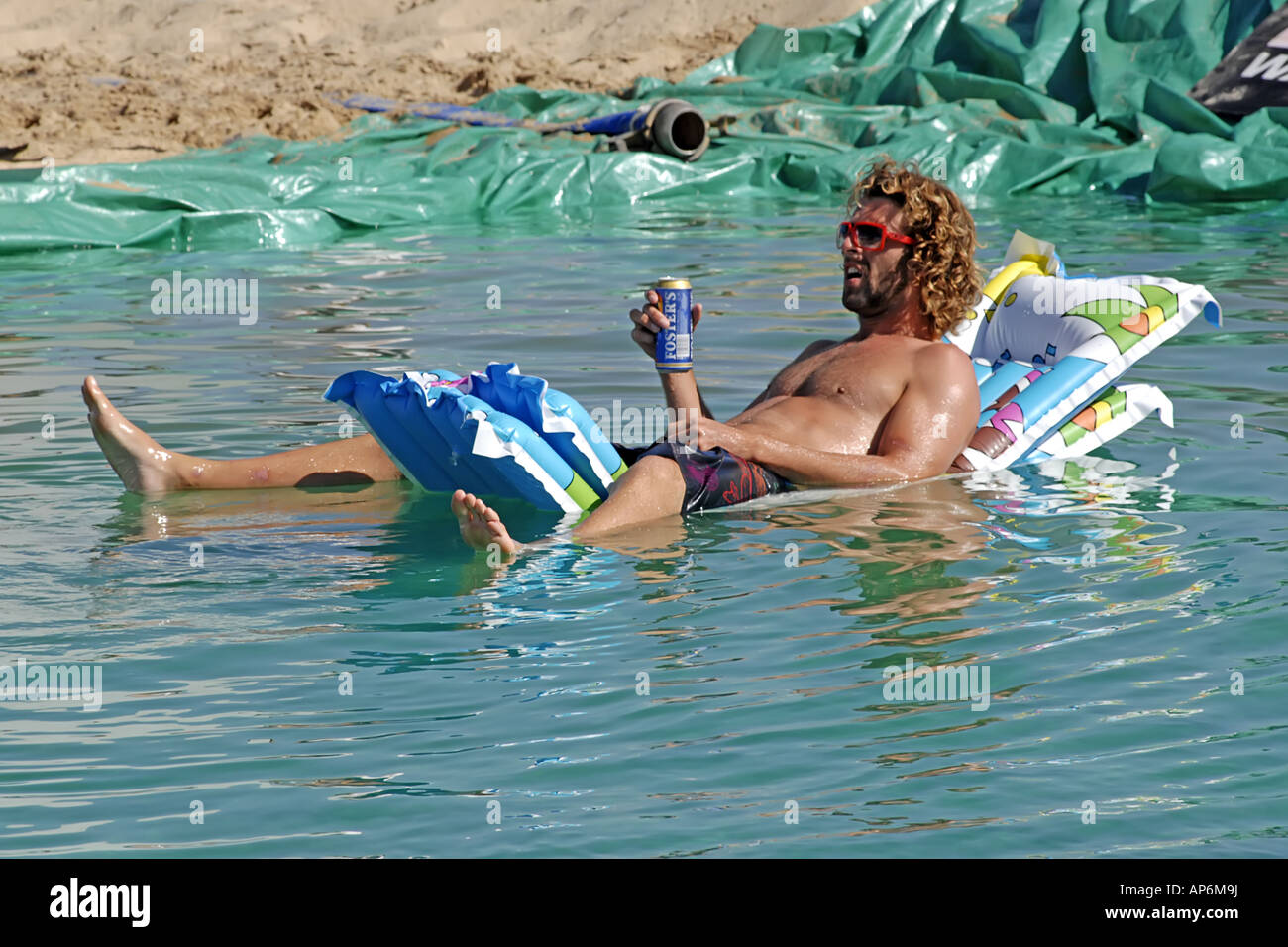 blowing up paddling pool
