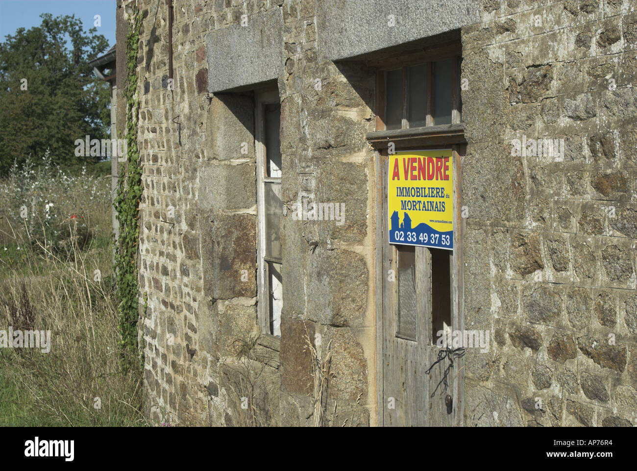 country cottage for sale a vendre for total renovation Normandy France